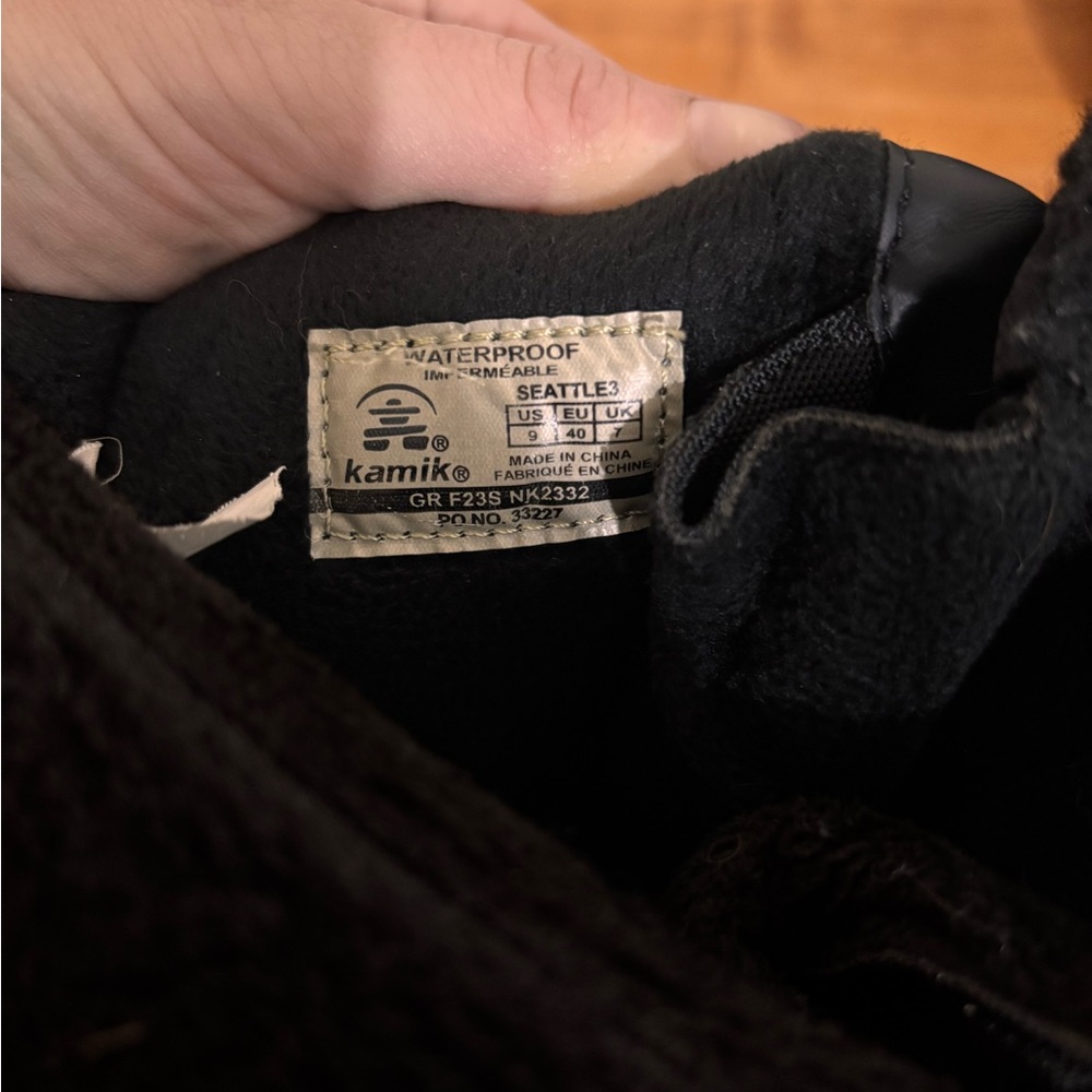 KAMIK Seattle3 Black Tall Lace-Up Winter Boot - Picture 6 of 8